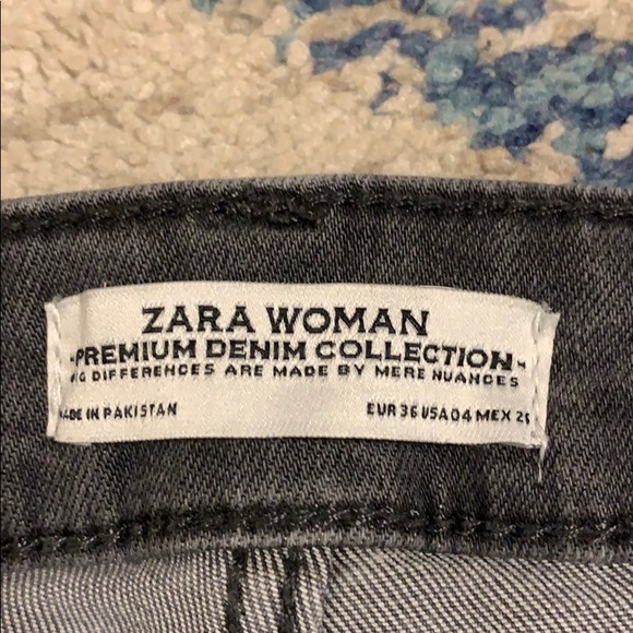 Jeans - Picture 2 of 2